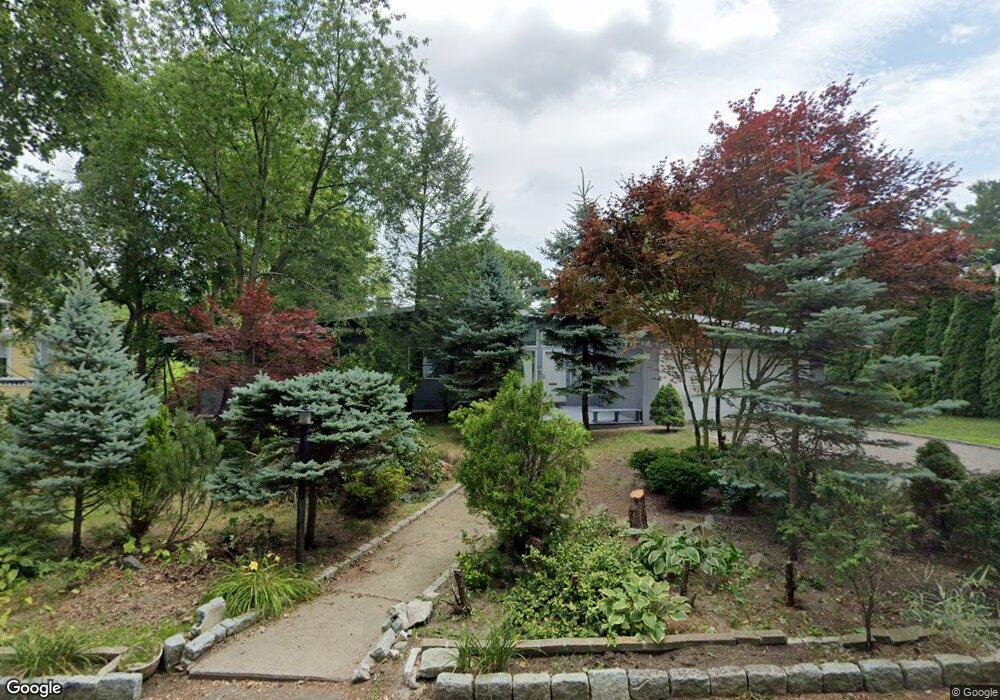 22 Heath Hill St, Brookline, MA 02445 - photo 1