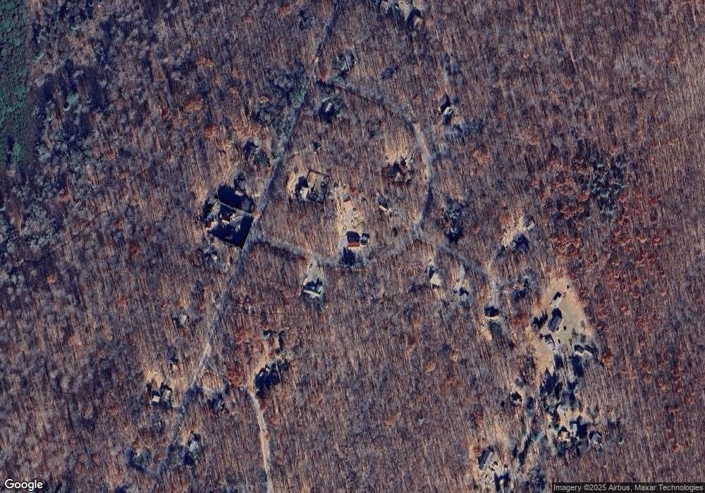 608 Circle Dr, East Stroudsburg, PA 18301 - photo 1