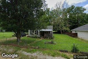 1035 S Overhill Ave, Springfield, MO 65802