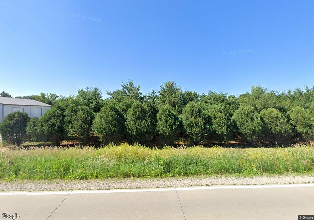 4670 Urbana Rd, Center Point, IA 52213 - photo 1