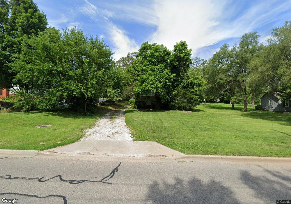 5310 Quivira Rd, Shawnee, KS 66216 - photo 1