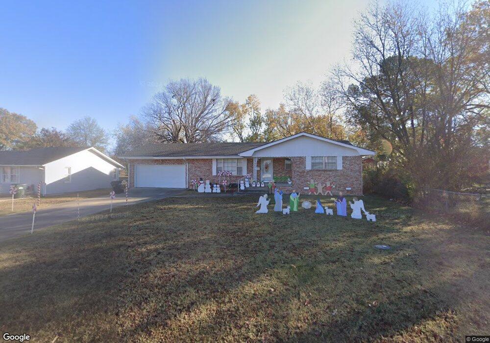 1106 N 5th St, Henryetta, OK 74437 - photo 1