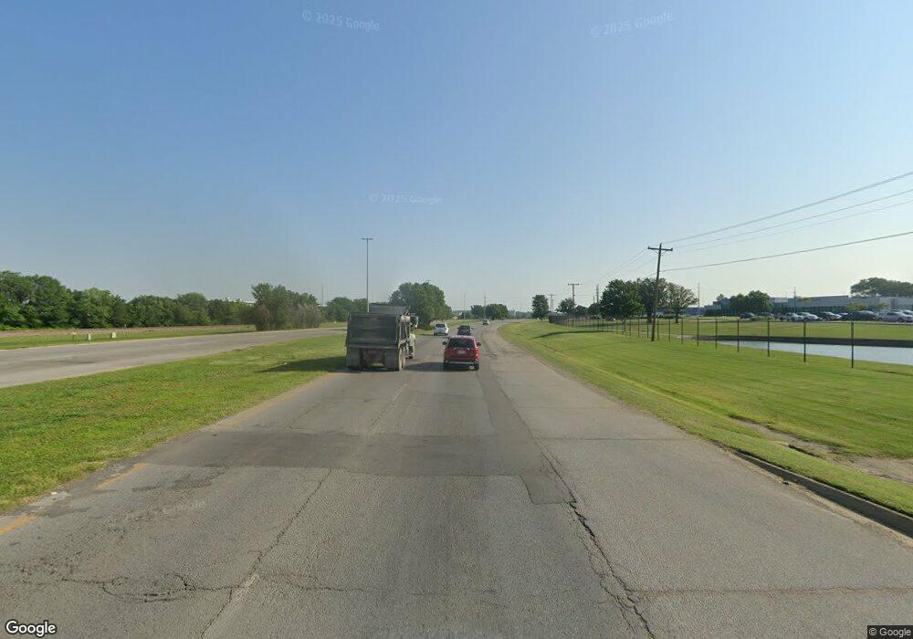 1816 N Lynn Riggs Blvd, Claremore, OK 74017 - photo 1