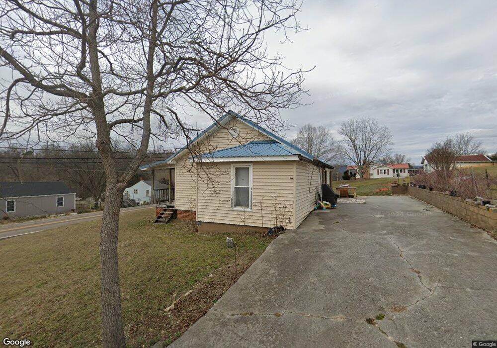 102 Forrest Rd, Fall Branch, TN 37656 - photo 1