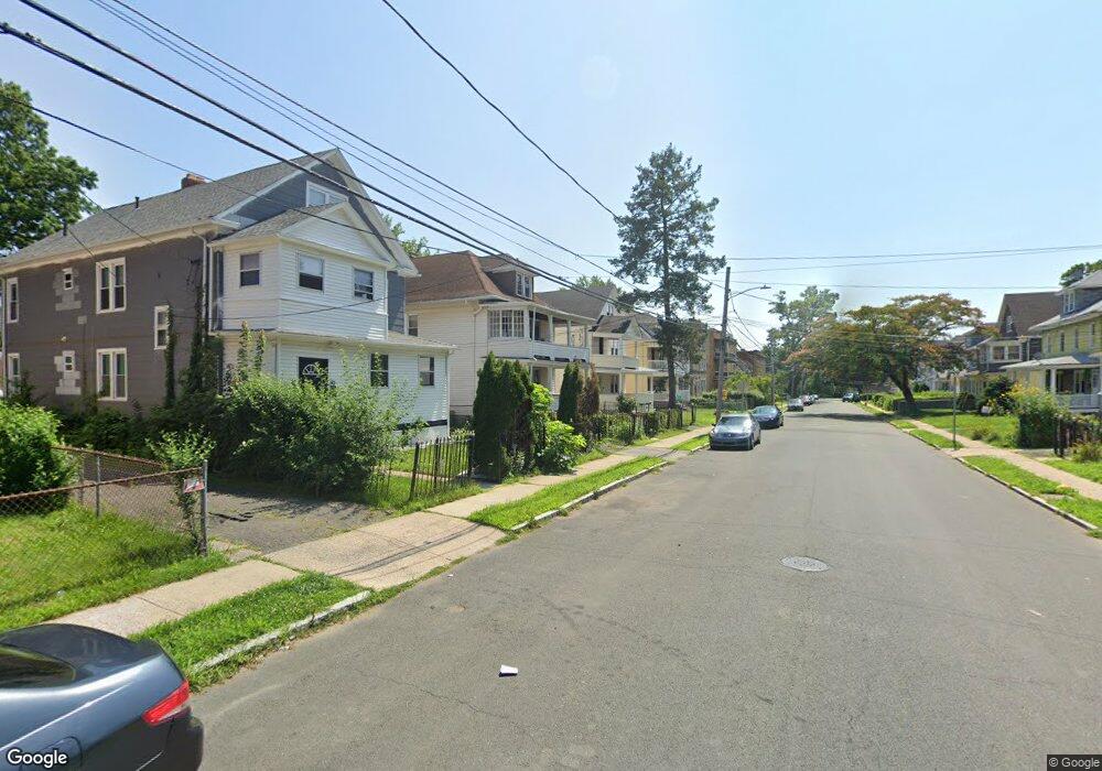 36 Sterling St unit 38, Hartford, CT 06112 - photo 1