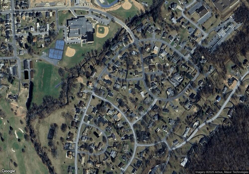 176 Smithfield St, Bedford, PA 15522 - photo 1