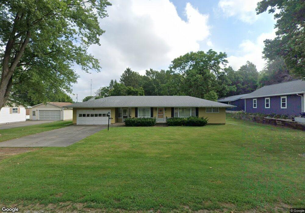 241 E Union St, Virginia, IL 62691 - photo 1