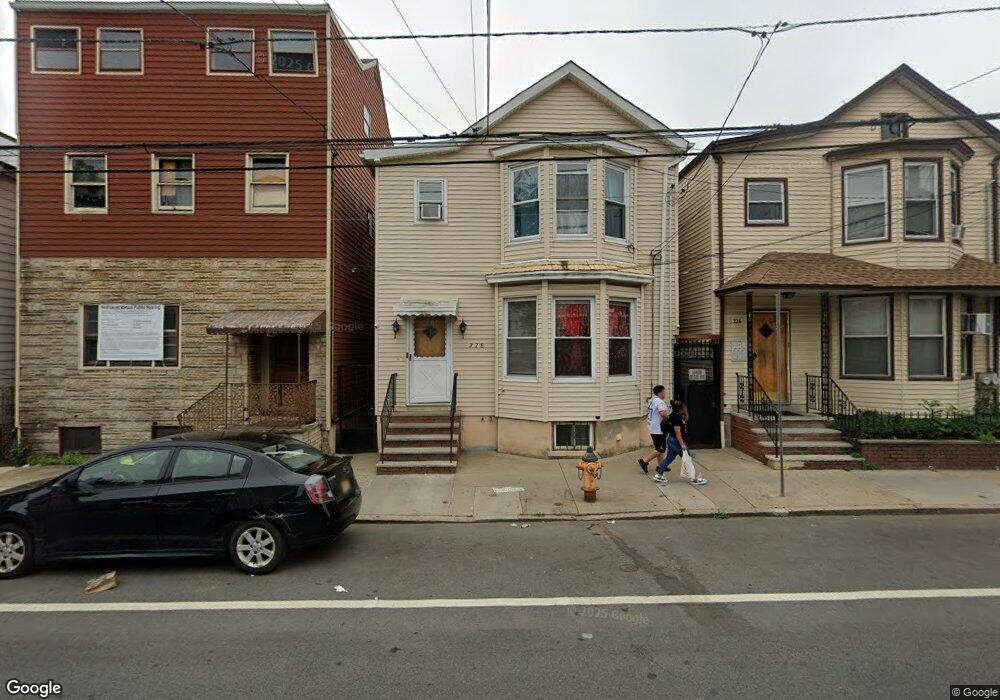 228 Walnut St, Newark, NJ 07105 - photo 1