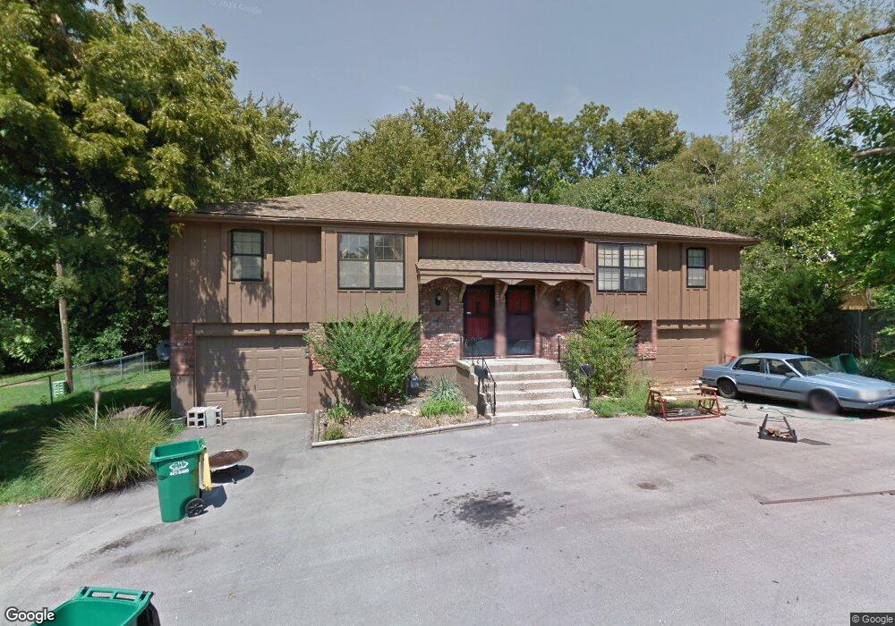 11410 W 56th Terrace, Shawnee, KS 66203 - photo 1