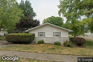 146 E Douglas St, Greenview, IL 62642