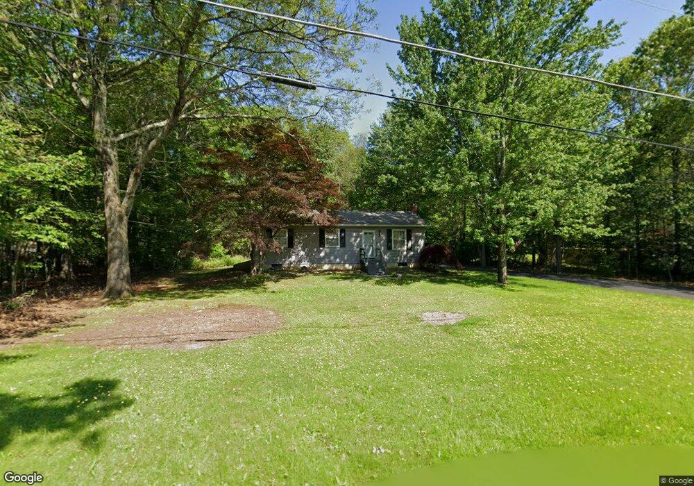 1076 Green Chapel Ln, Cresco, PA 18326 - photo 1