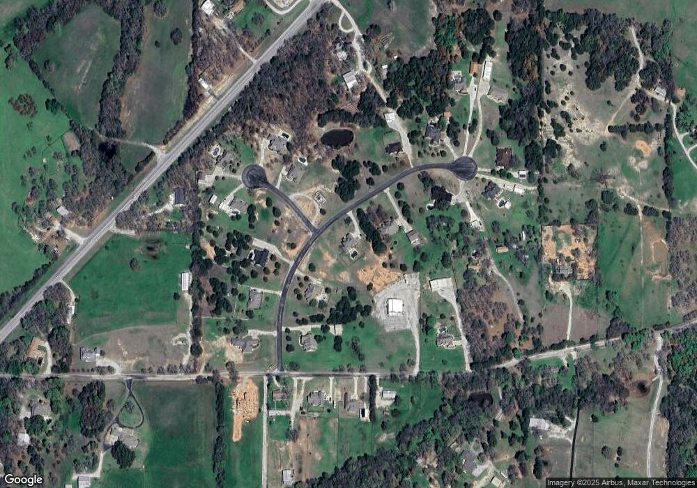 110 Lacey Ct, Decatur, TX 76234 - photo 1