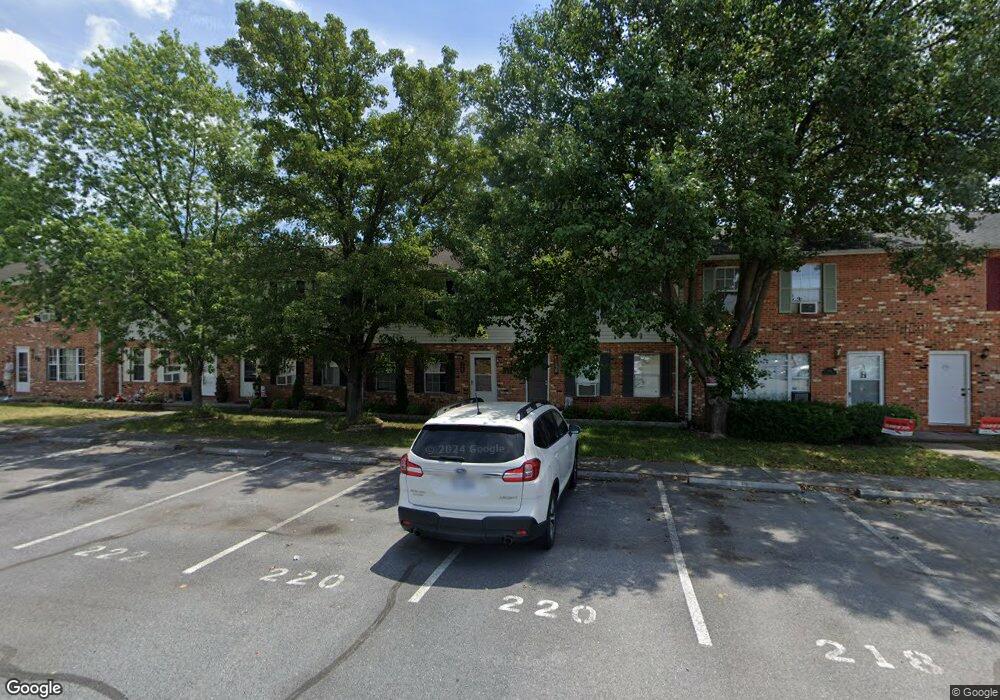 222 Nottoway Dr, Stephens City, VA 22655 - photo 1