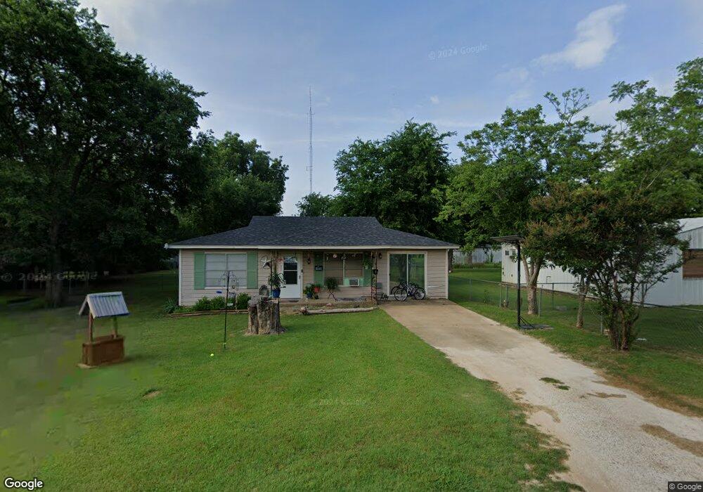 1814 W Bond St, Denison, TX 75020 - photo 1