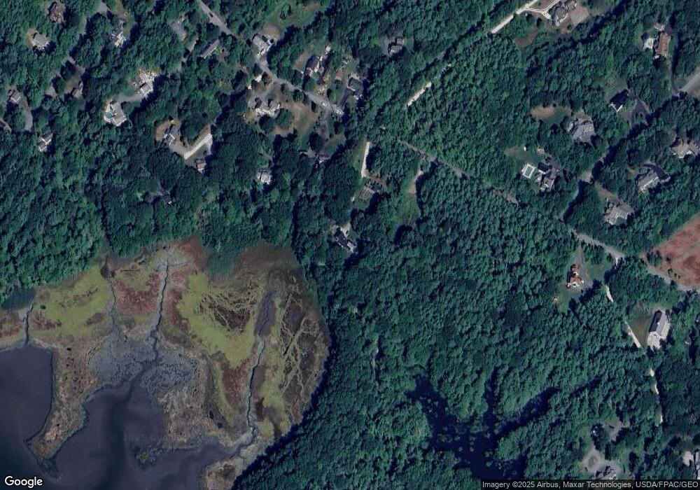 435 Bayview St, Yarmouth, ME 04096 - photo 1