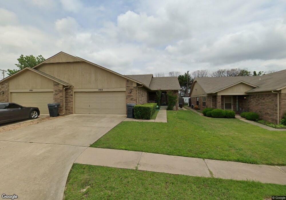 1403 Windsor Dr, Ardmore, OK 73401 - photo 1