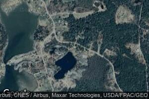 29 Roberts Cemetery Rd, Vinalhaven, ME 04863