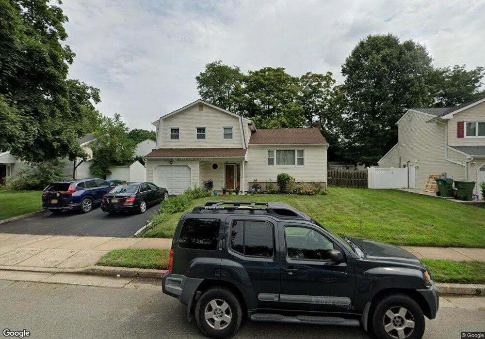 3 Cypress Ct, Edison, NJ 08820 - photo 1