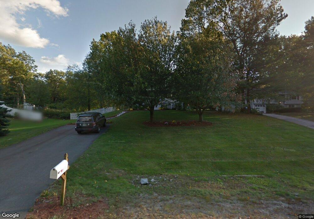 27 Raintree Dr, Londonderry, NH 03053 - photo 1