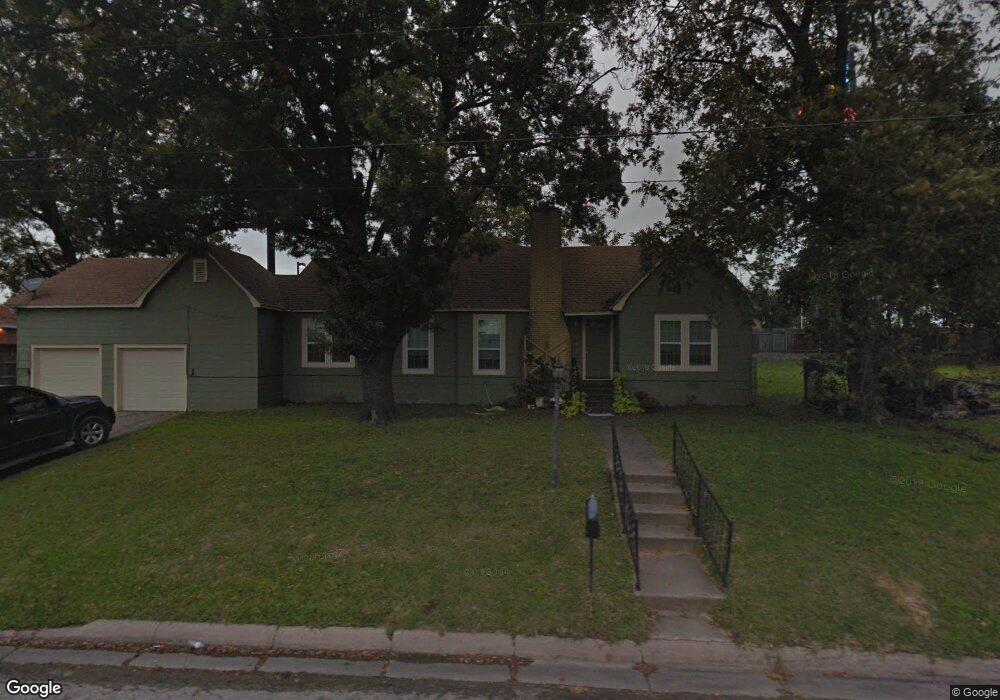 415 Medal of Honor Blvd, Gainesville, TX 76240 - photo 1