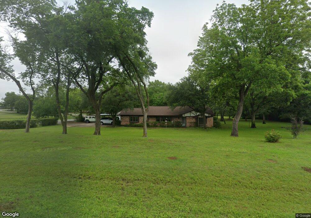 901 Lakeview Dr, Joshua, TX 76058 - photo 1