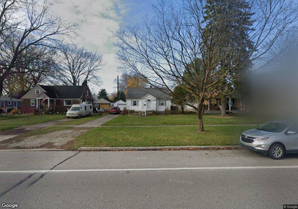 3227 10th Ave, Port Huron, MI 48060 - photo 1