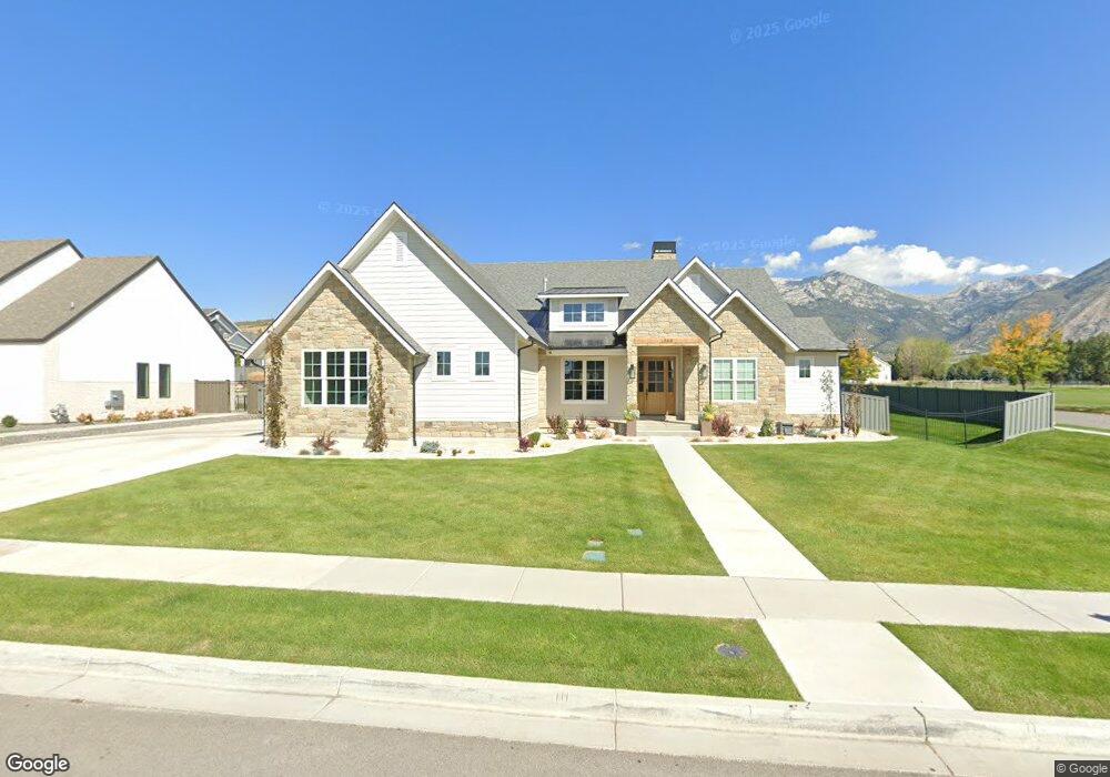 564 W Sycamore Ln, Alpine, UT 84004 - photo 1