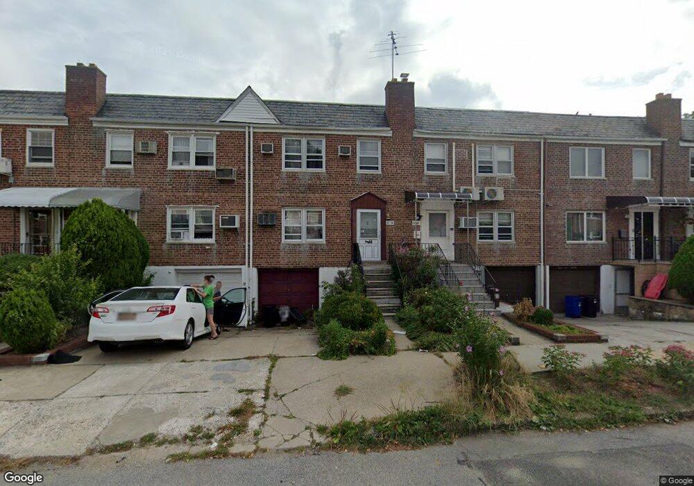 6719 198th St, Fresh Meadows, NY 11365 - photo 1