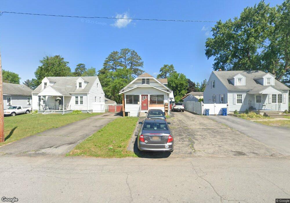 2145 Parklawn Ave, Schenectady, NY 12306 - photo 1
