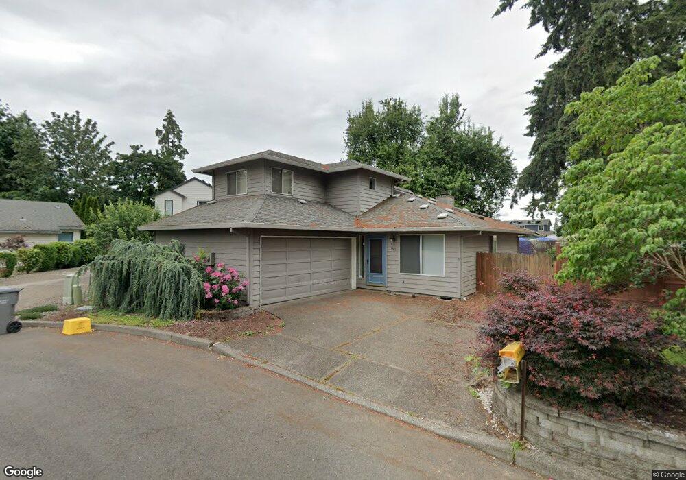 985 NE Oak Cir, Canby, OR 97013 - photo 1