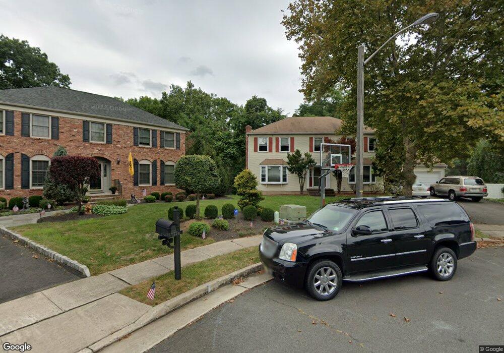 6 Heather Ln, Middlesex, NJ 08846 - photo 1