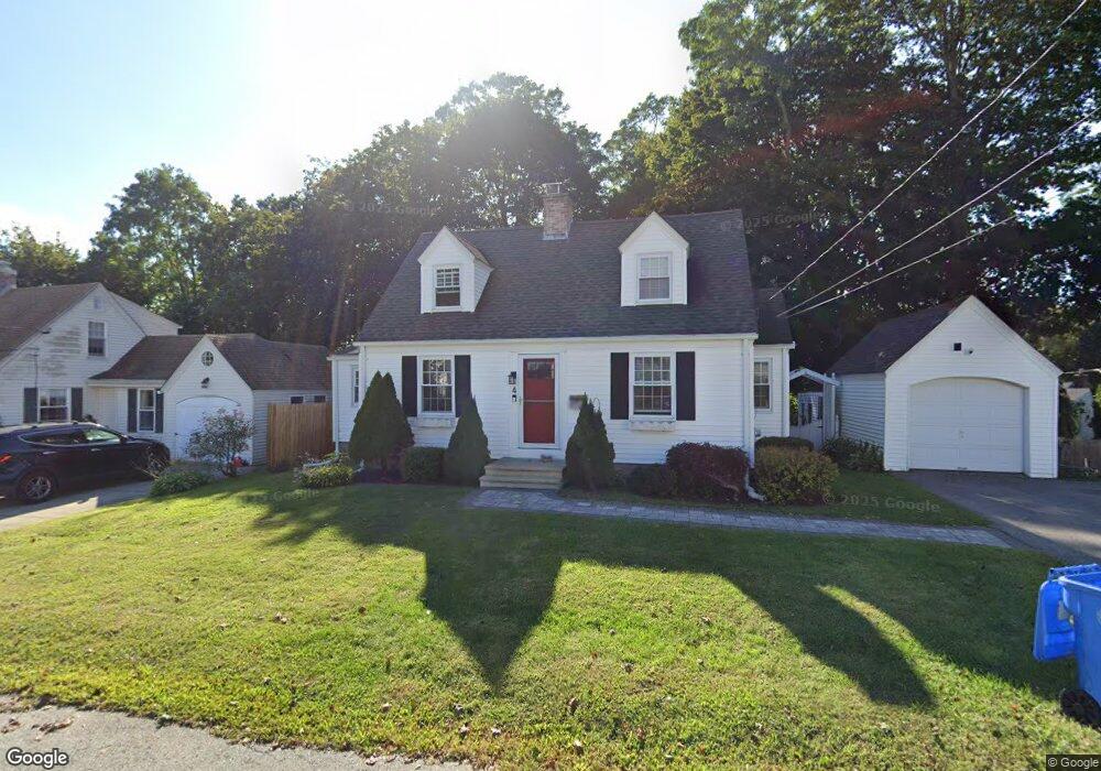 4 Edgemont Ave, Cumberland, RI 02864 - photo 1