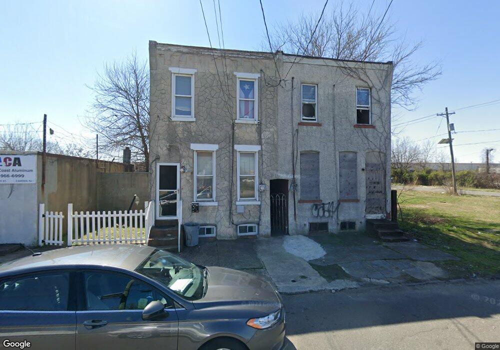 254 Chestnut St, Camden, NJ 08103 - photo 1