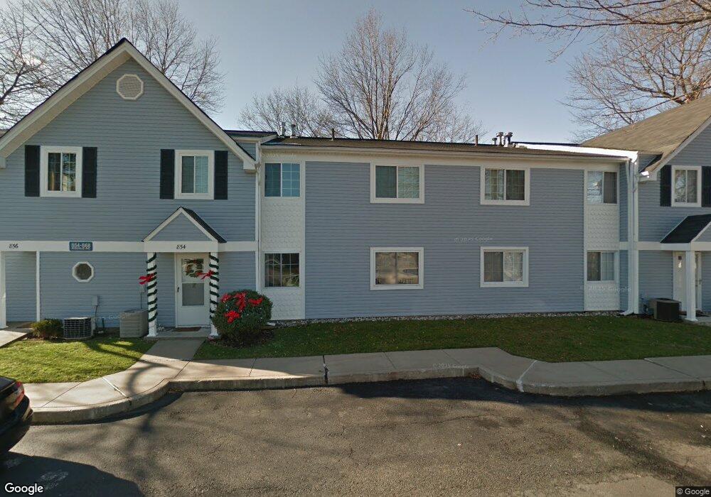 95 Gervil St unit 86, Staten Island, NY 10309 - photo 1