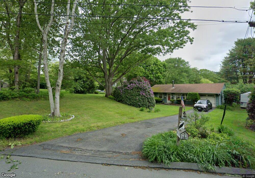 31 Country Club Dr, Ledyard, CT 06339 - photo 1