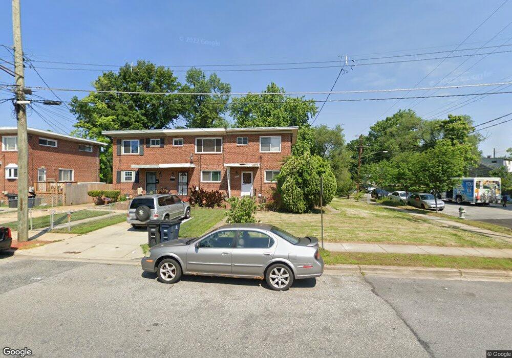 4901 Winthrop St, Oxon Hill, MD 20745 - photo 1