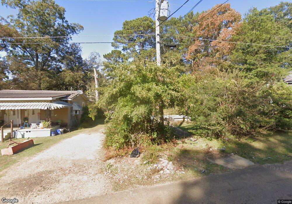 1116 26th St, McComb, MS 39648 - photo 1