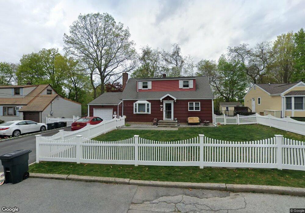 15 Oakbrook Rd, Ossining, NY 10562 - photo 1