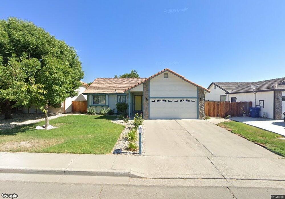 678 Keddie St, Fallon, NV 89406 - photo 1