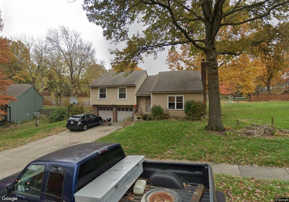 12017 W 49th St, Shawnee, KS 66216 - photo 1