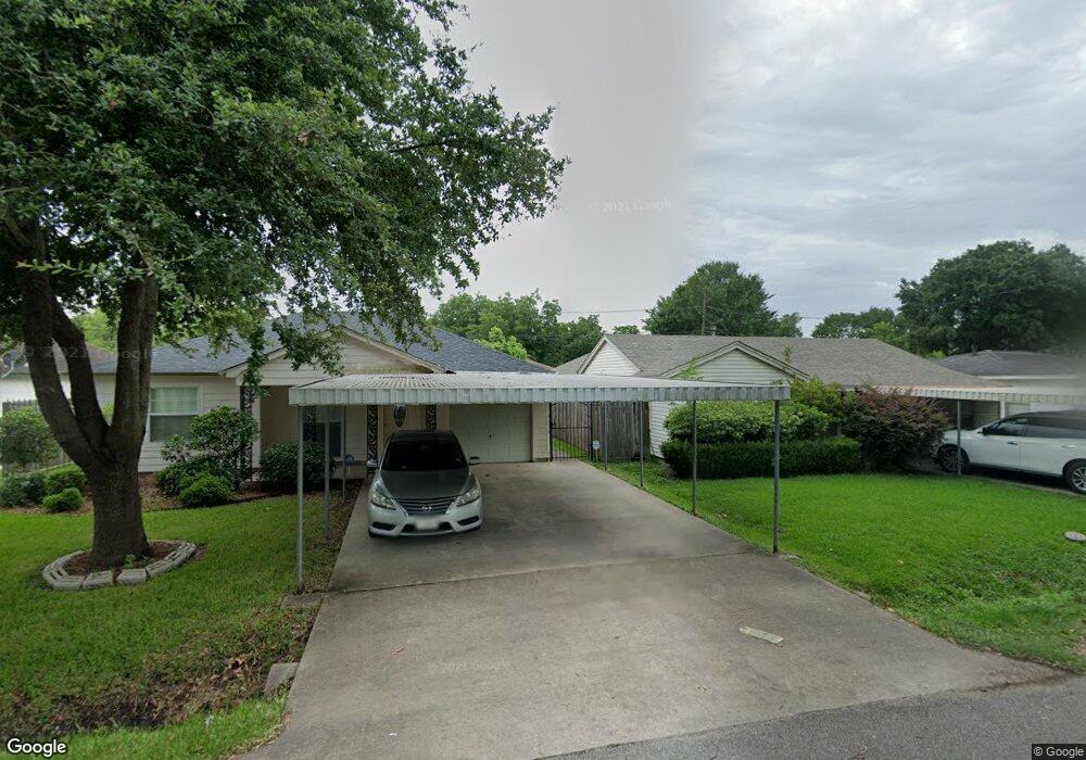 1627 Walton St, Houston, TX 77009 - photo 1