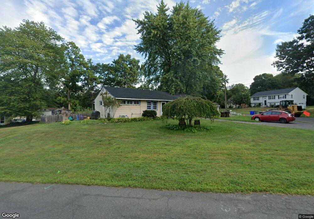 2 Broadleaf Ln, Enfield, CT 06082 - photo 1