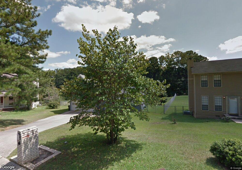 8608 Forest Pointe Ct unit 7, Jonesboro, GA 30238 - photo 1