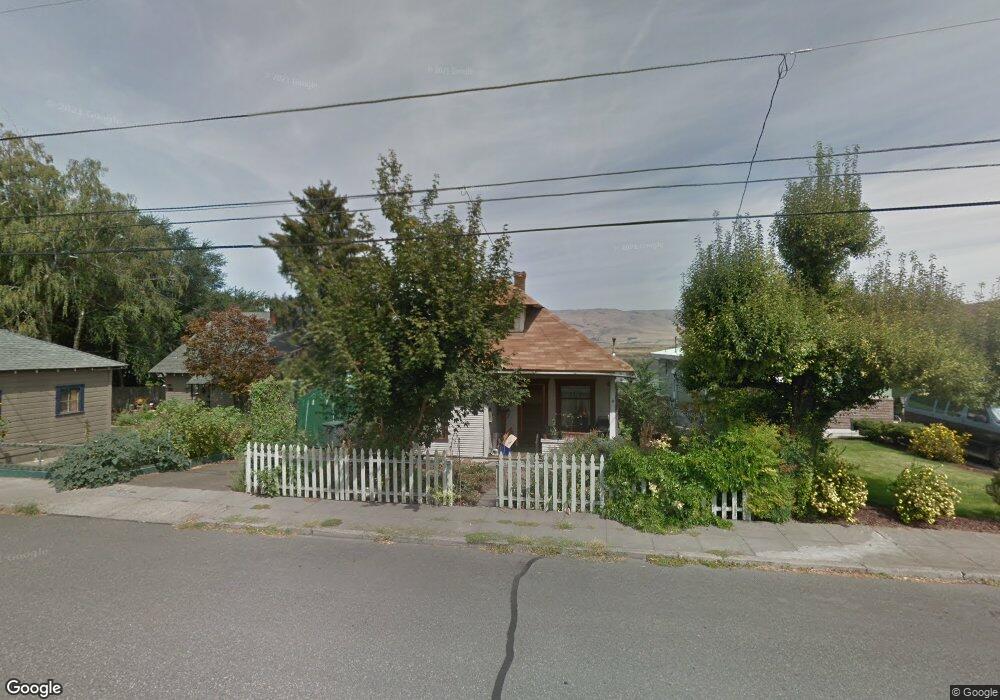 1523 E 9th St, the Dalles, OR 97058 - photo 1