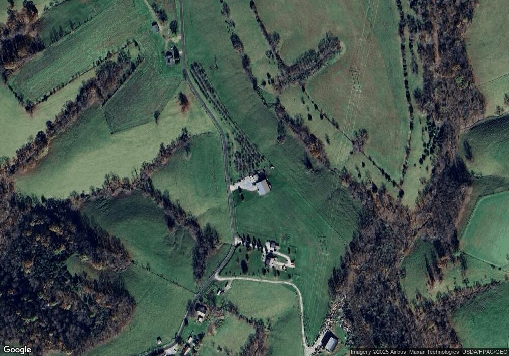 813 Delaney Rd, Ewing, KY 41039 - photo 1