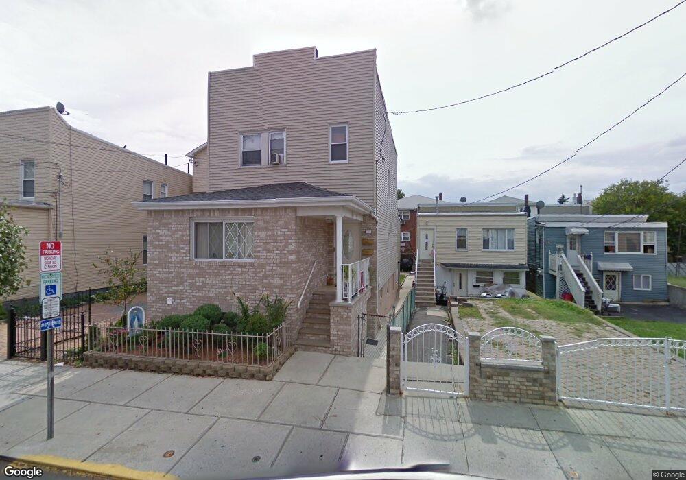 222 Main St, Cliffside Park, NJ 07010 - photo 1