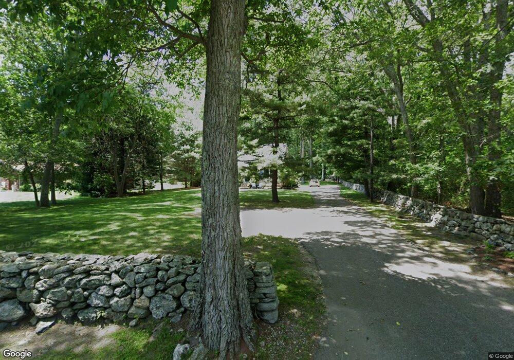 940 Middlebridge Rd, Wakefield, RI 02879 - photo 1