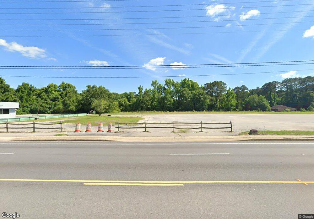 37 E Dekalb St, Camden, SC 29020 - photo 1