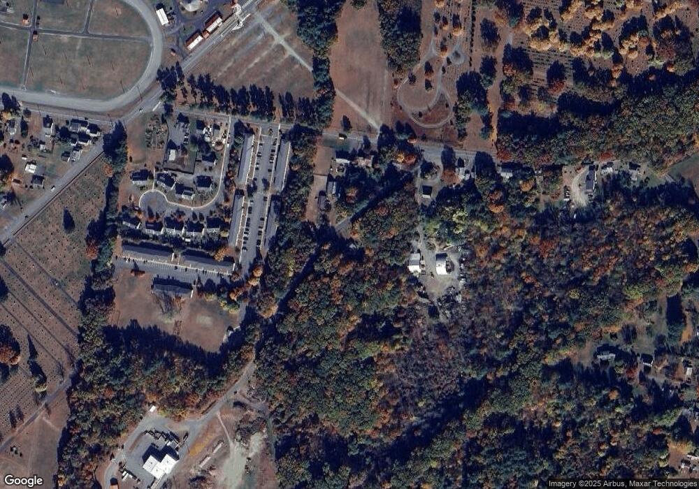 25 Cumberland Rd, Greenfield, MA 01301 - photo 1