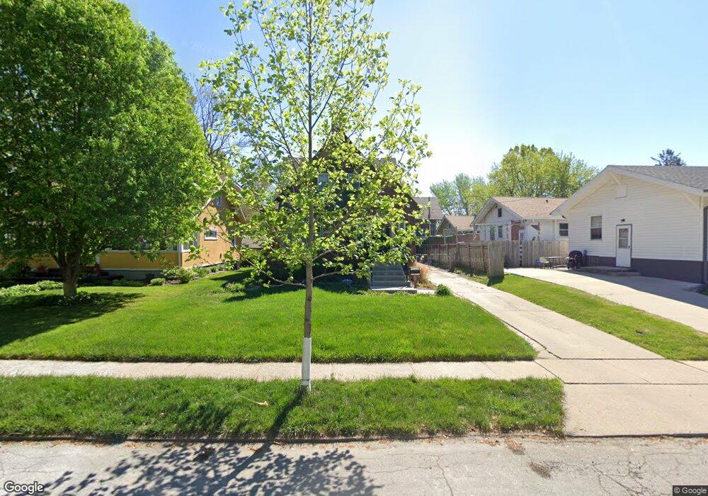 1055 45th St, Des Moines, IA 50311 - photo 1